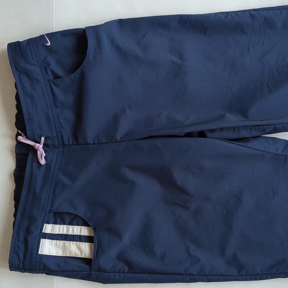 Nike Stripe Nylon Blend Capri Cropped Pants Medium Navy Blue White - Picture 3 of 14